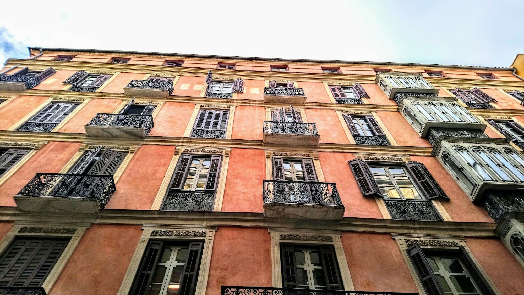 Lemonsuites Mercato マラガ エクステリア 写真